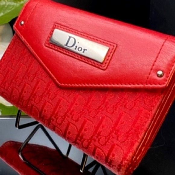 Beautiful Christian Dior Red Wallet !!